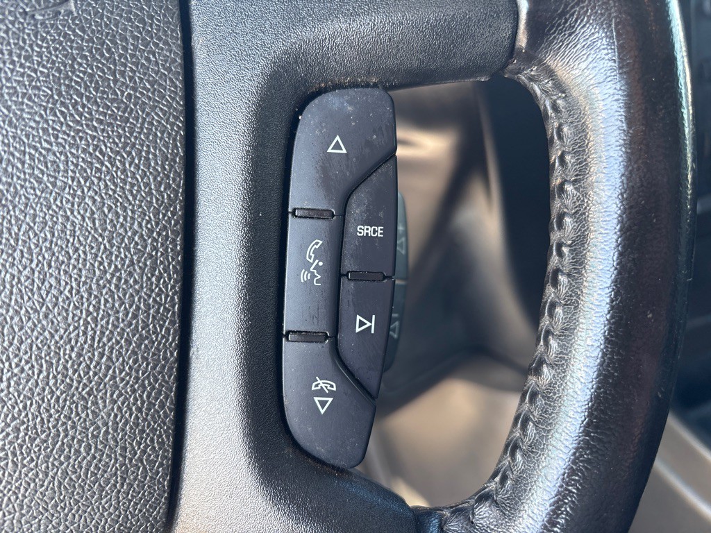 2021 Chevrolet Express Image 13