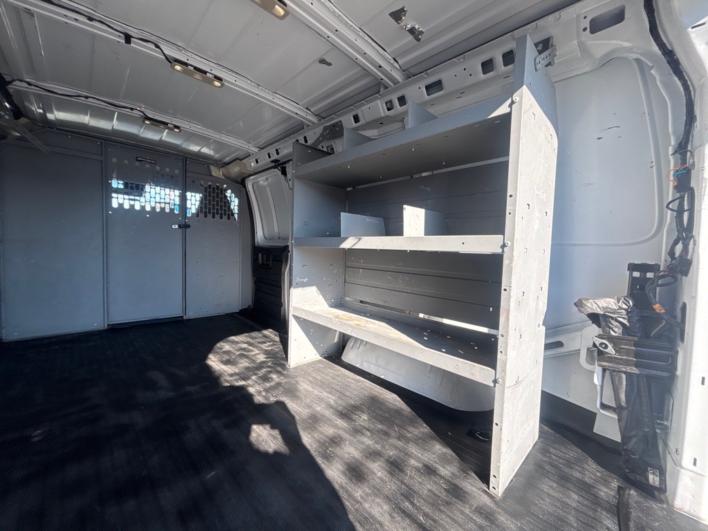 2021 Chevrolet Express Image 20