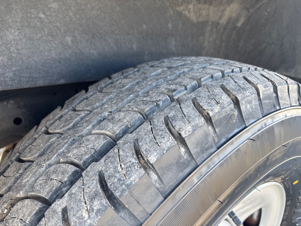 2021 Chevrolet Express Image 23