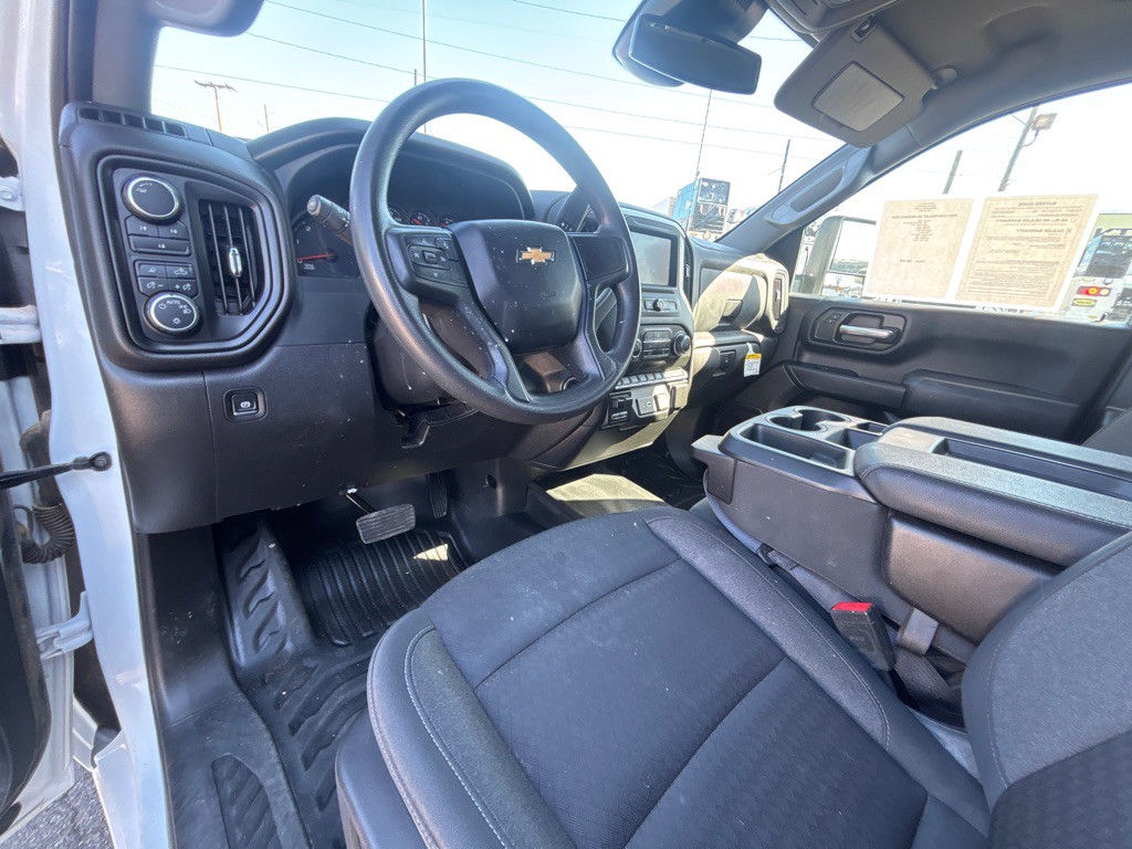2024 Chevrolet Silverado 1500 Image 10