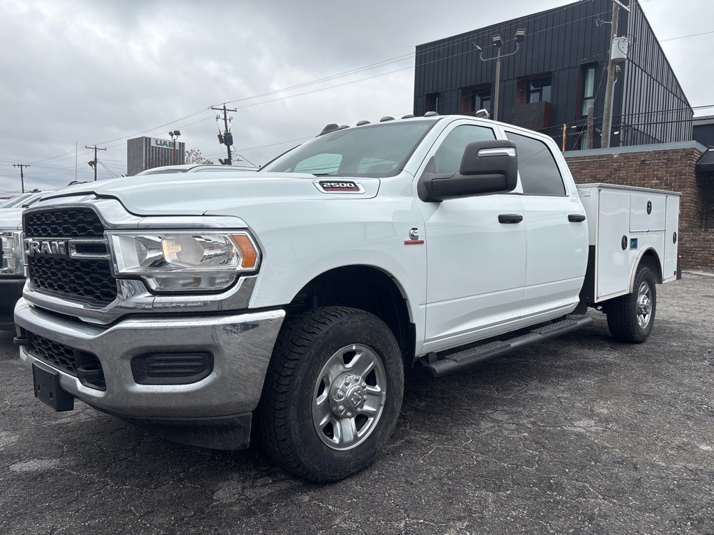 2024 RAM 2500 Image 1