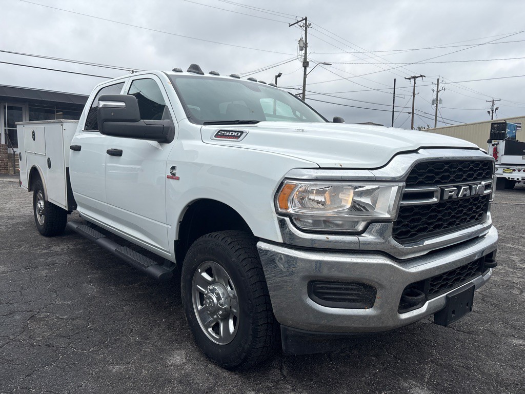 2024 RAM 2500 Image 4