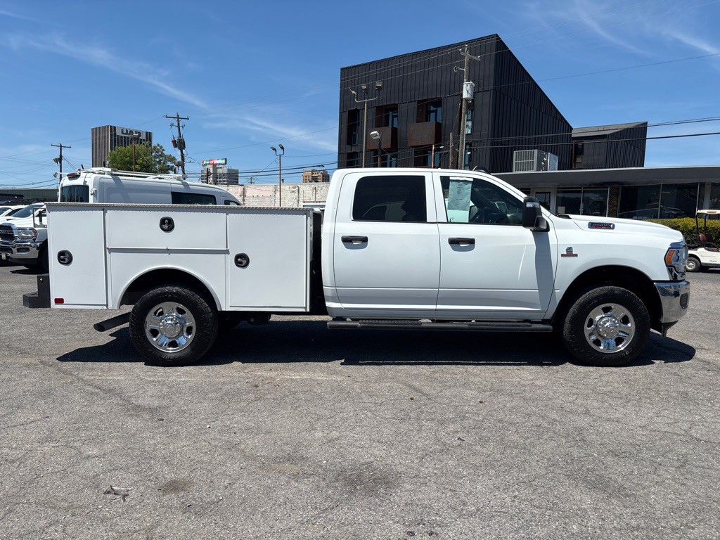 2024 RAM 2500 Image 6