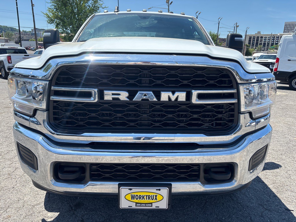 2024 RAM 2500 Image 8
