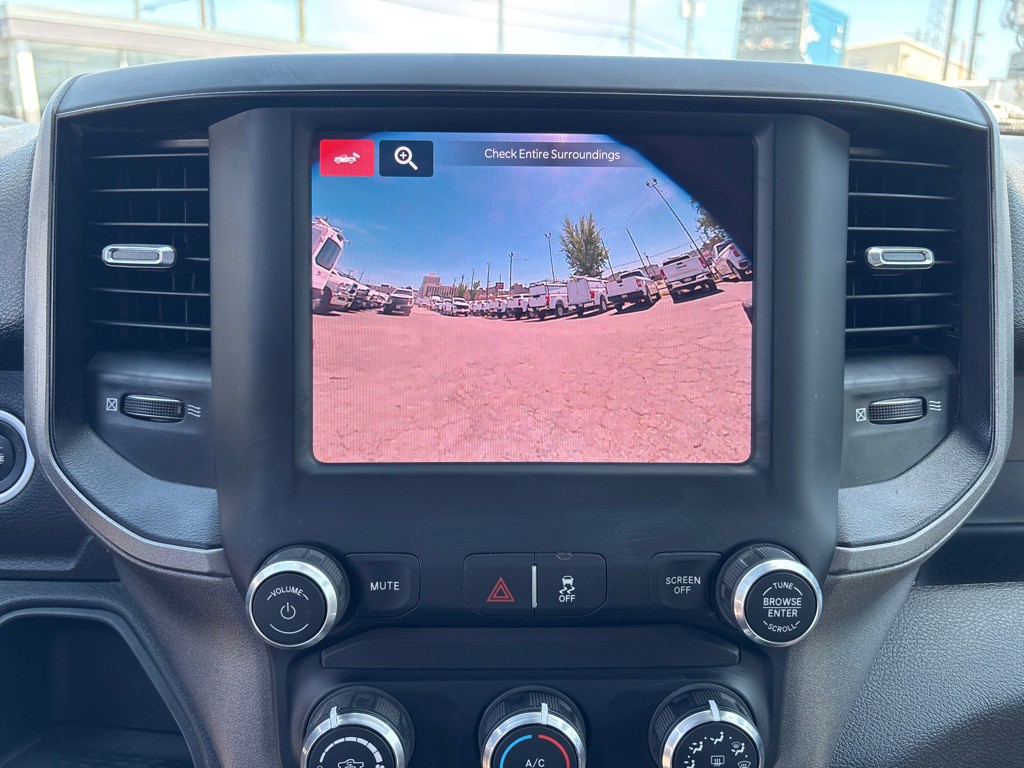 2024 RAM 2500 Image 18