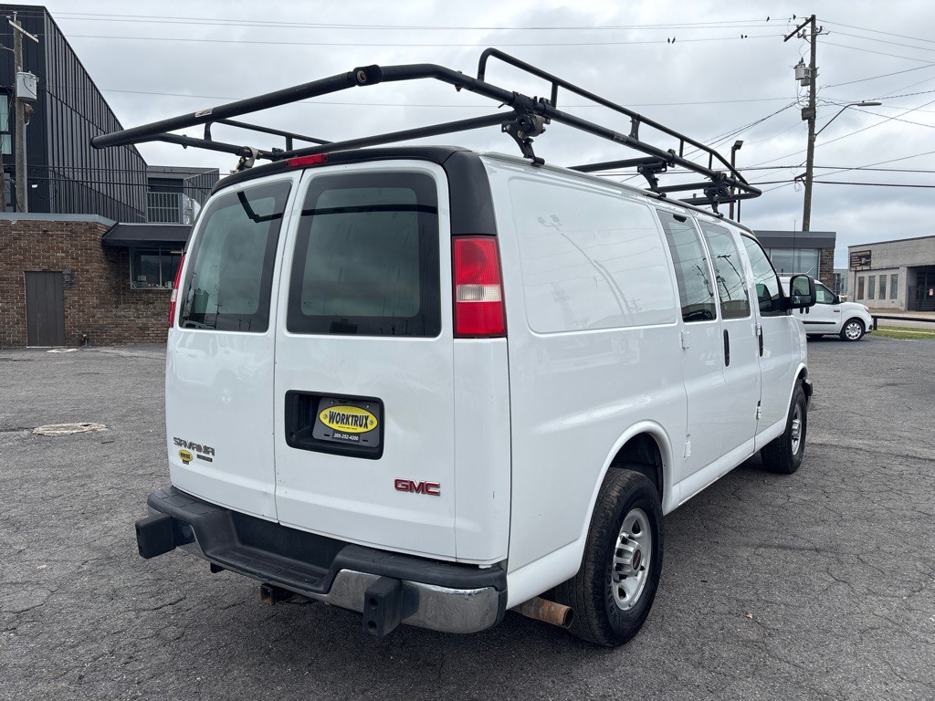 2015 GMC Savana Image 5