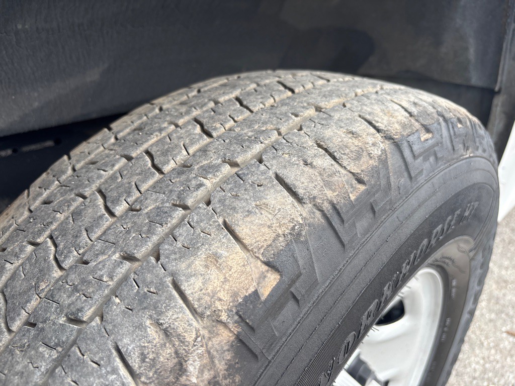 2015 GMC Savana Image 11