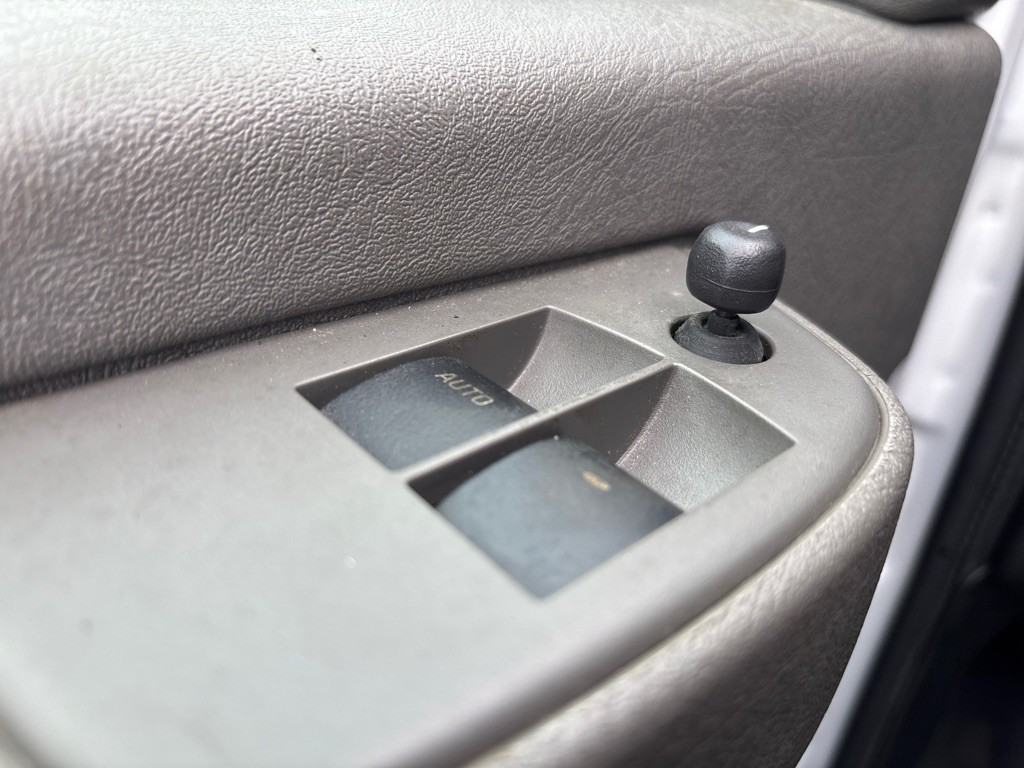 2020 Chevrolet Express Image 10