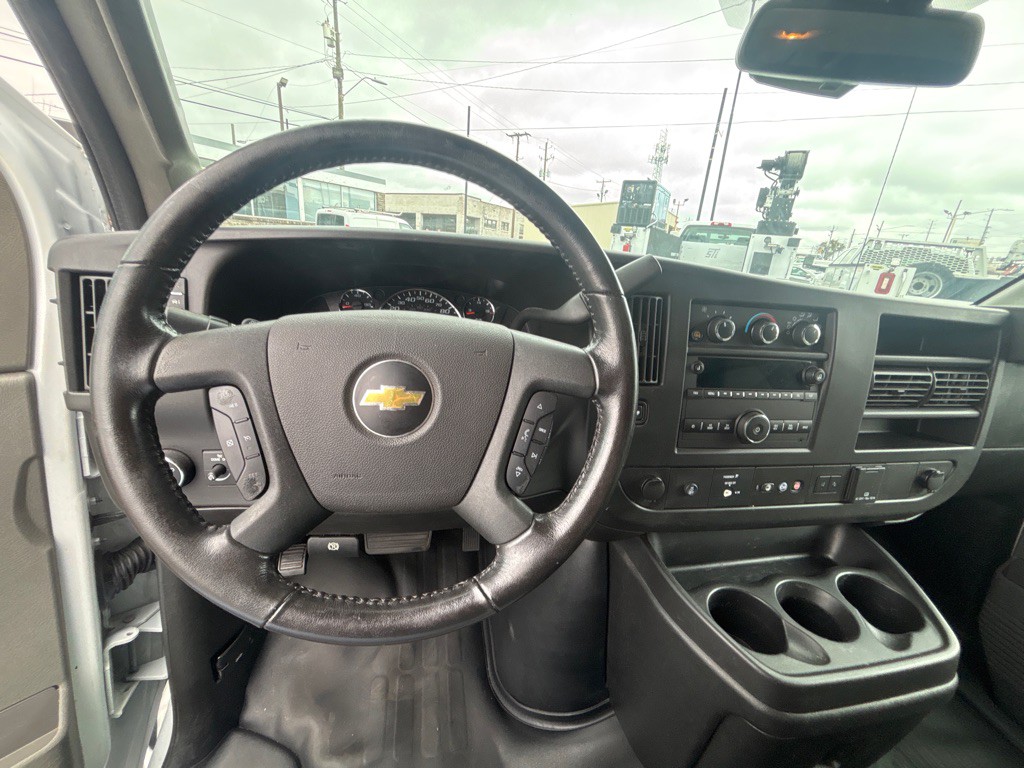2020 Chevrolet Express Image 11