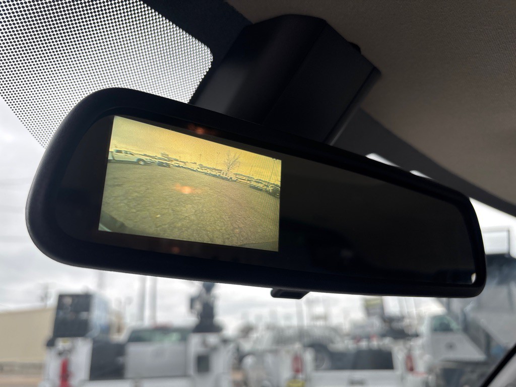 2020 Chevrolet Express Image 13