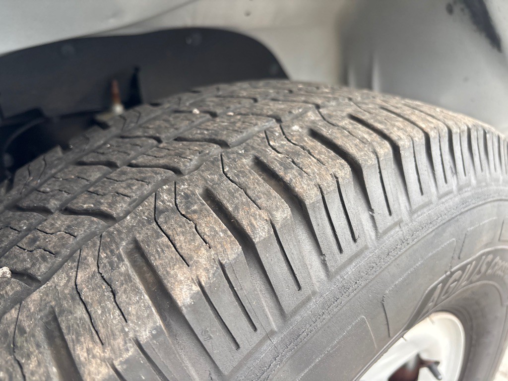 2020 Chevrolet Express Image 22