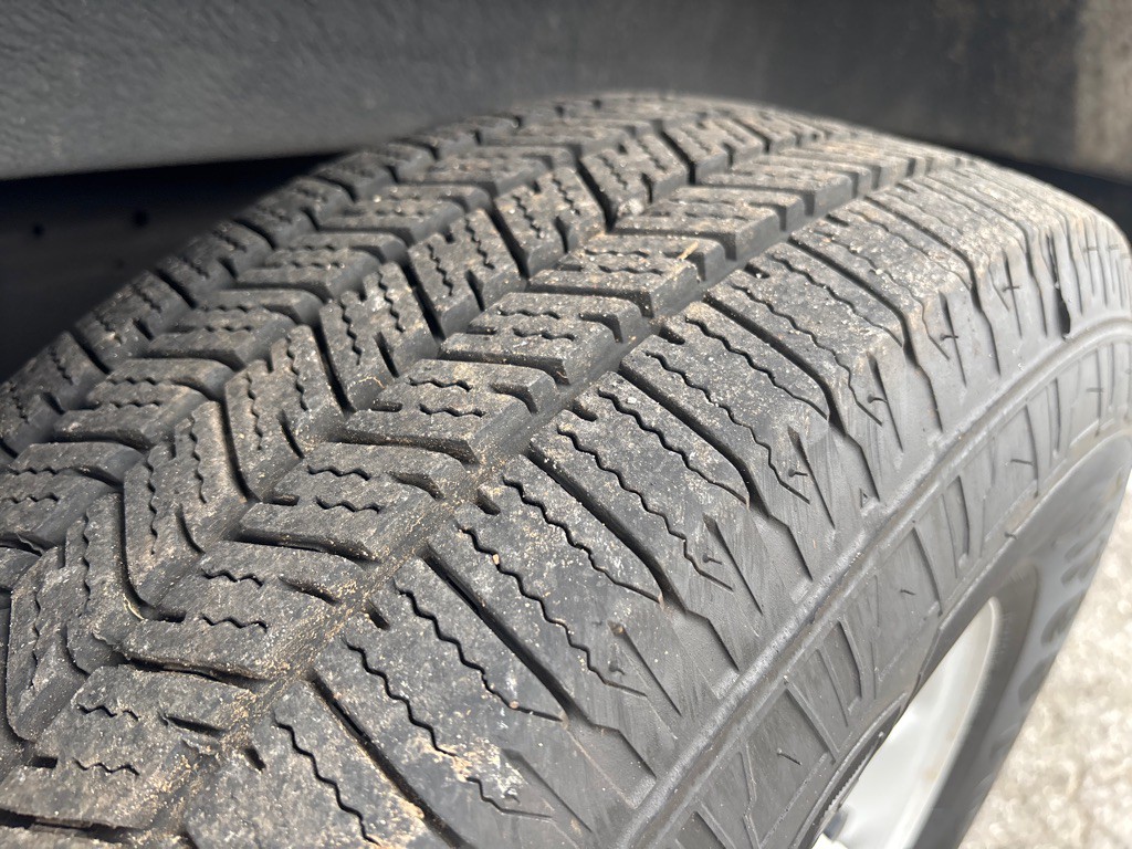 2020 Chevrolet Express Image 23