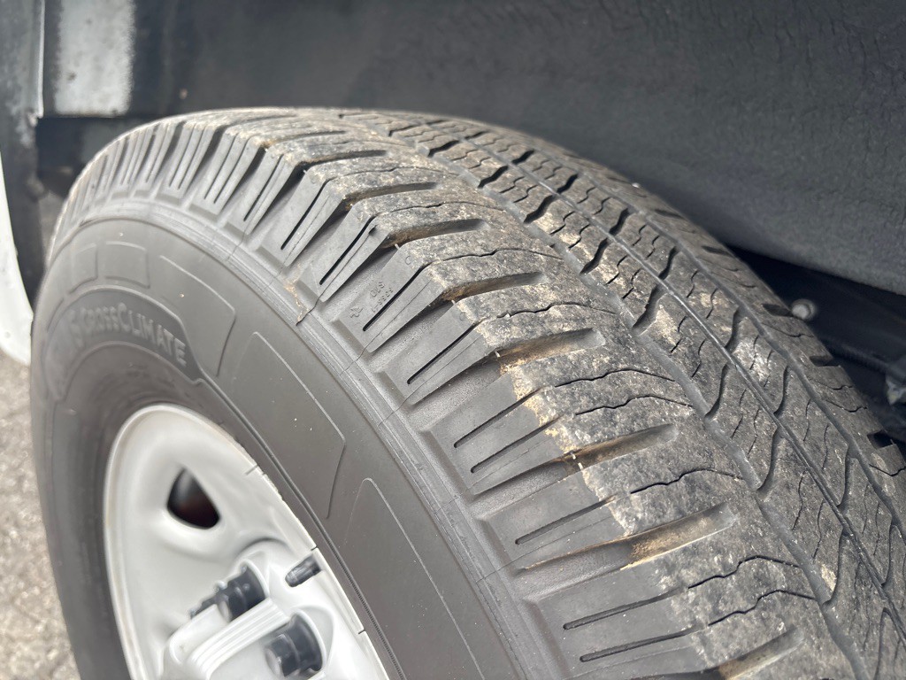 2020 Chevrolet Express Image 24