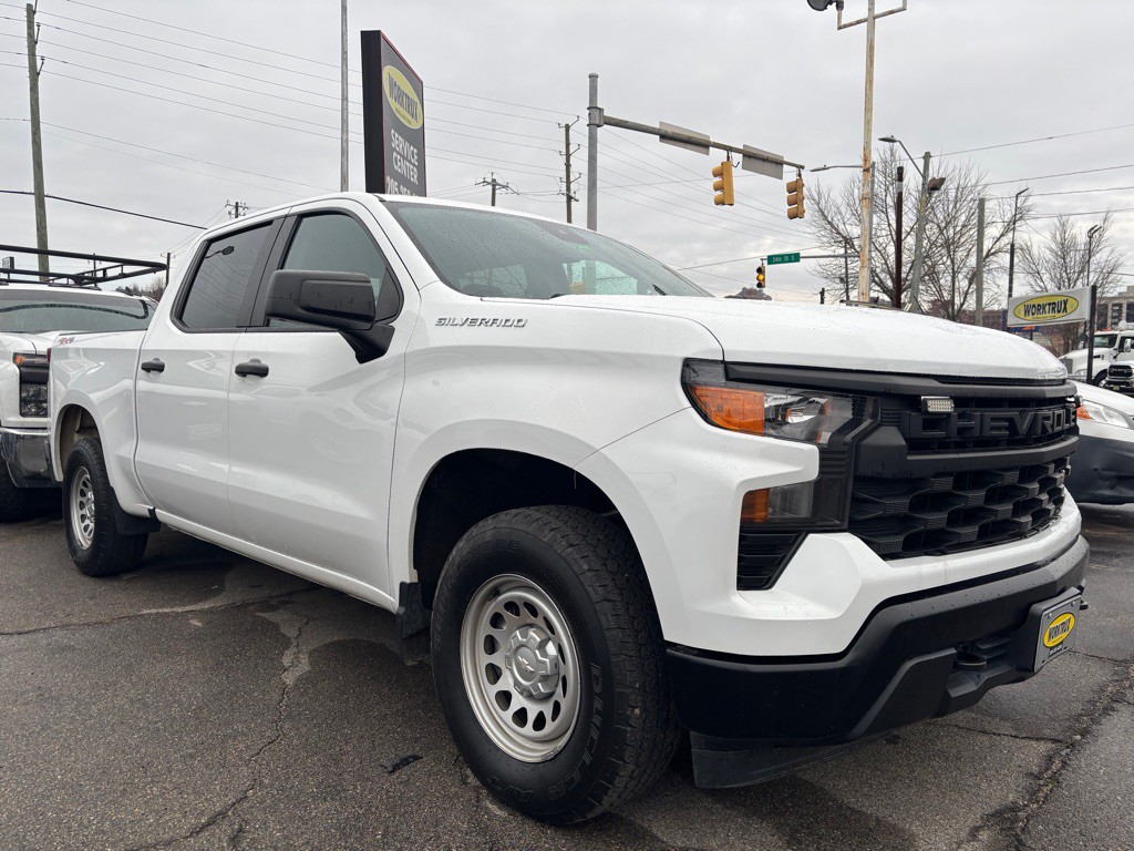 2022 Chevrolet Silverado 1500 Image 2