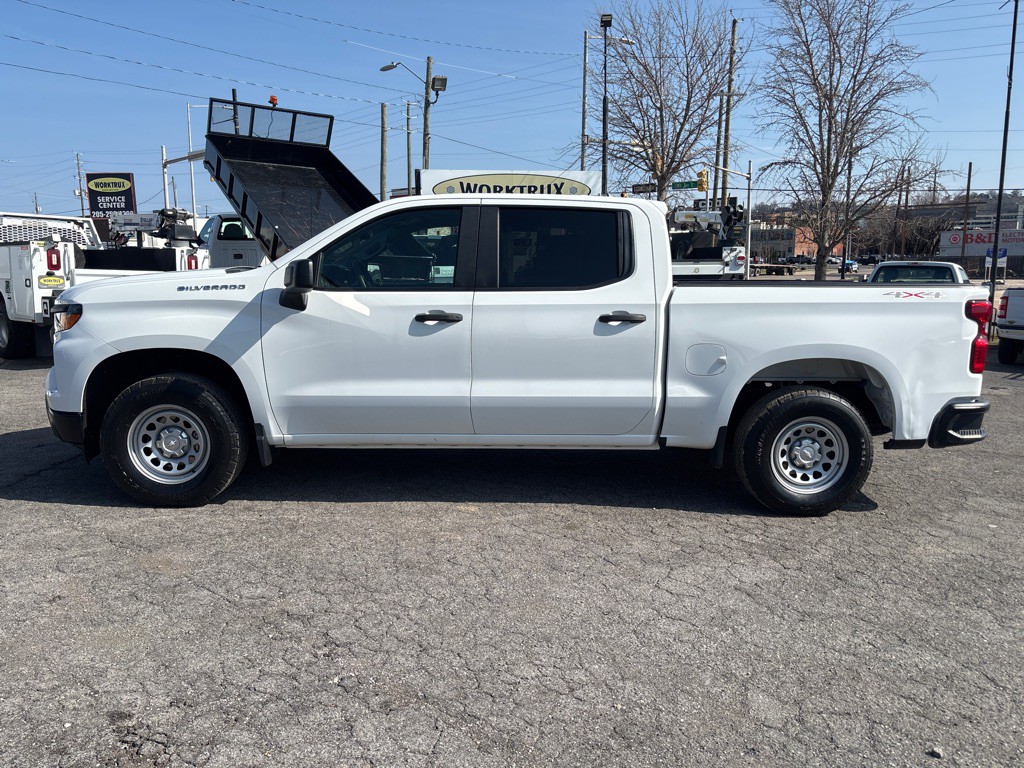 2022 Chevrolet Silverado 1500 Image 2