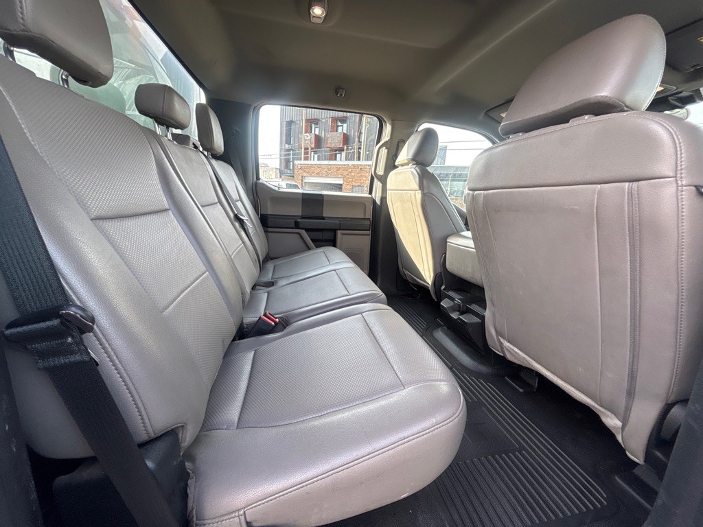 2021 Ford F-250 Image 20