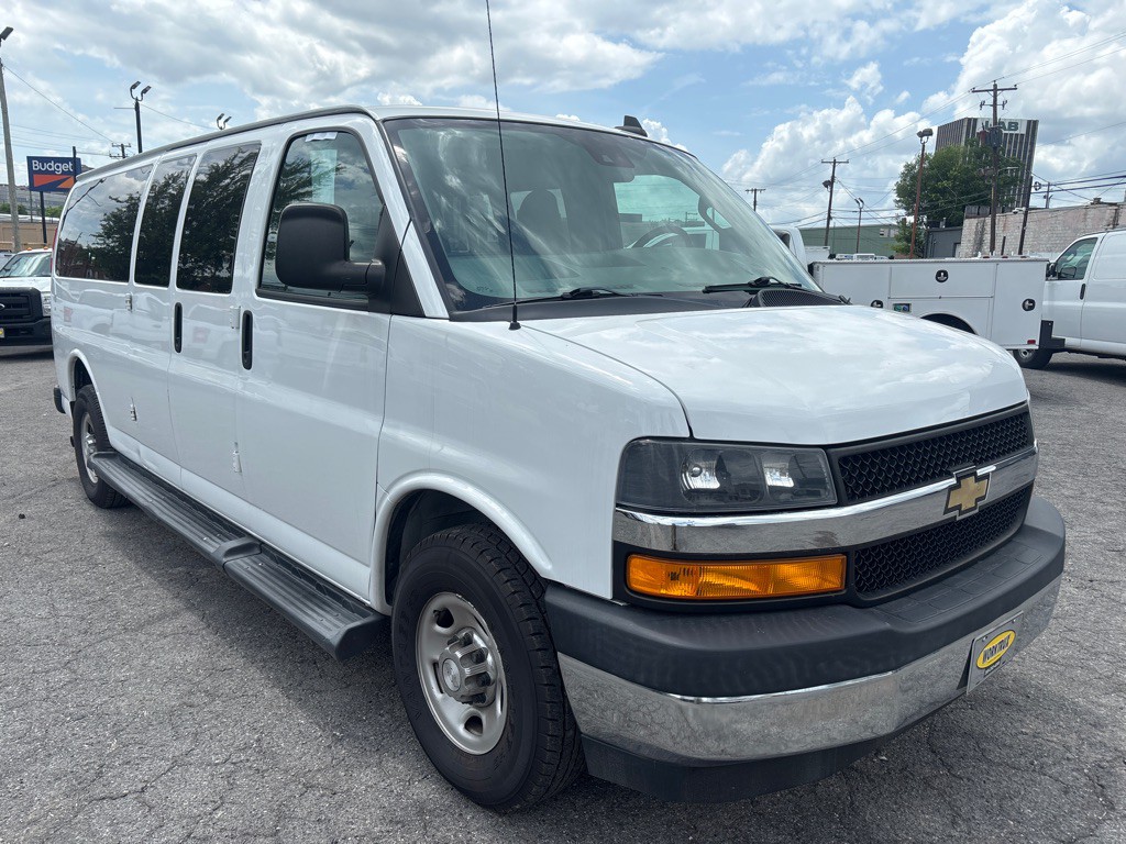 2020 Chevrolet Express Image 7