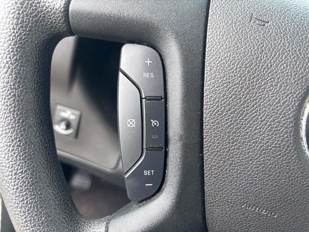 2020 Chevrolet Express Image 11