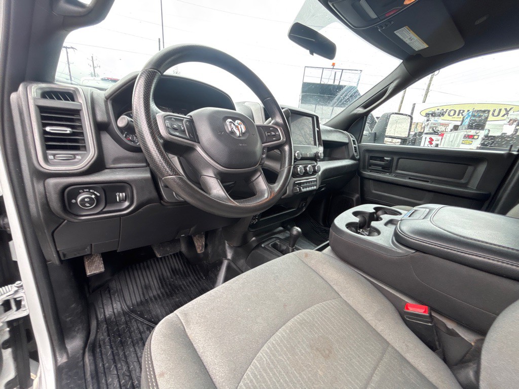 2024 RAM 5500 Image 10
