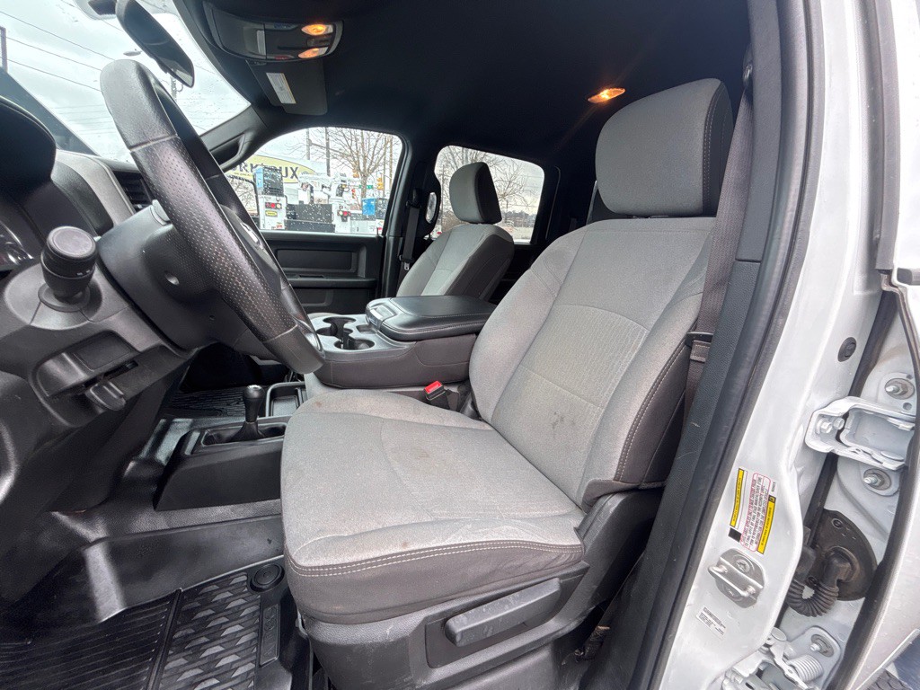 2024 RAM 5500 Image 19