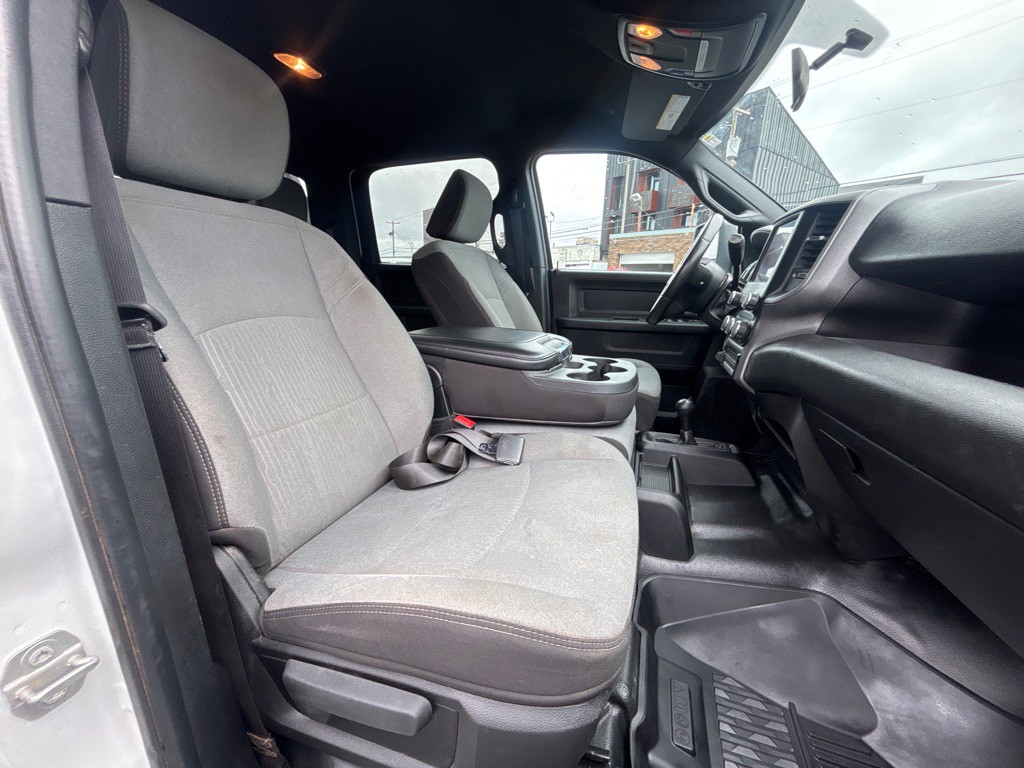 2024 RAM 5500 Image 22