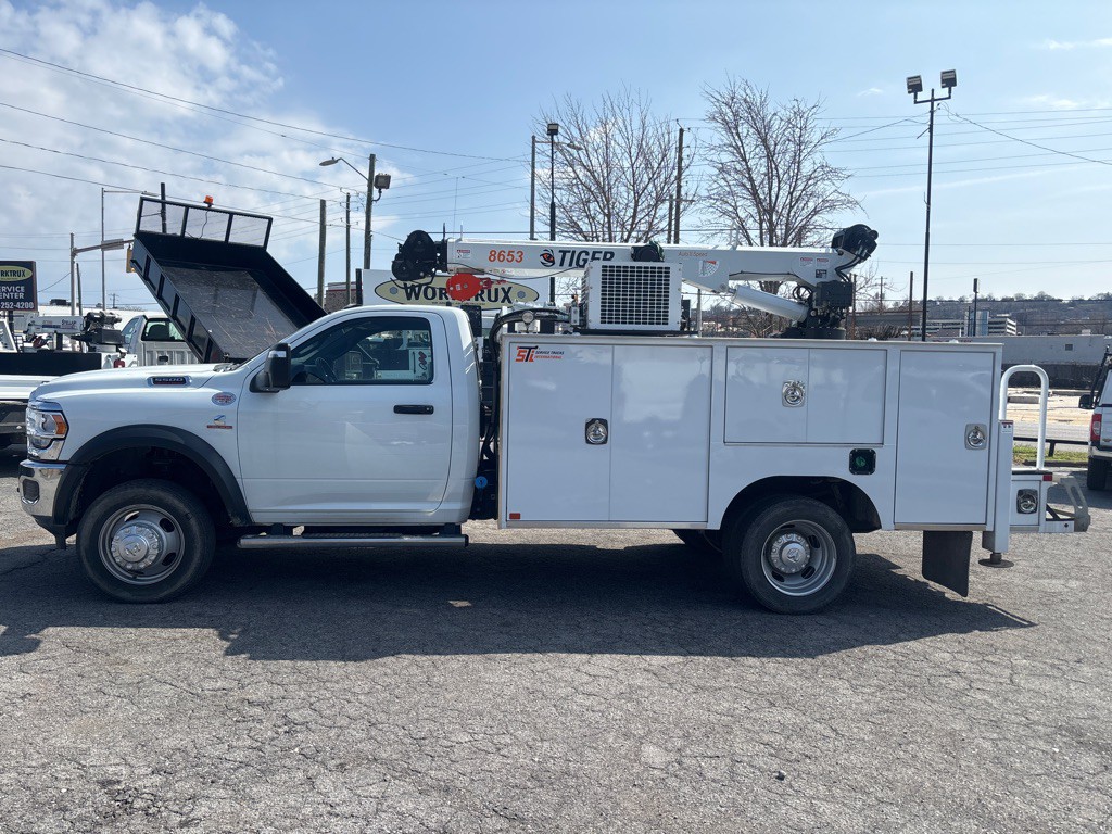 2024 RAM 5500 Image 3