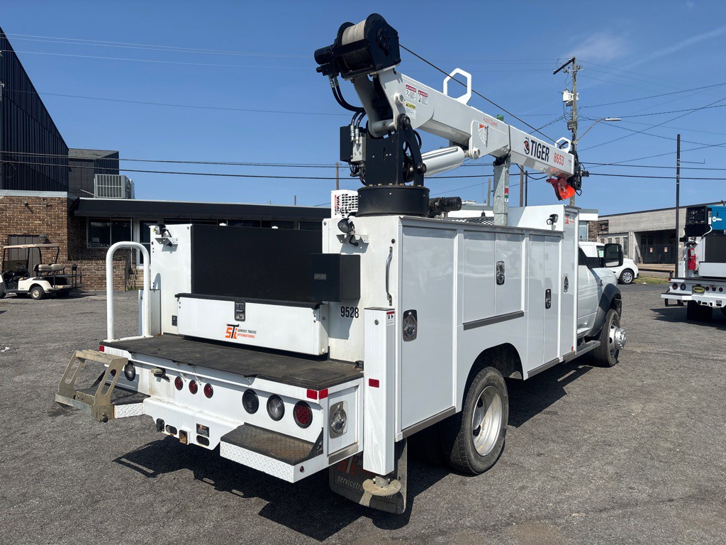 2024 RAM 5500 Image 5