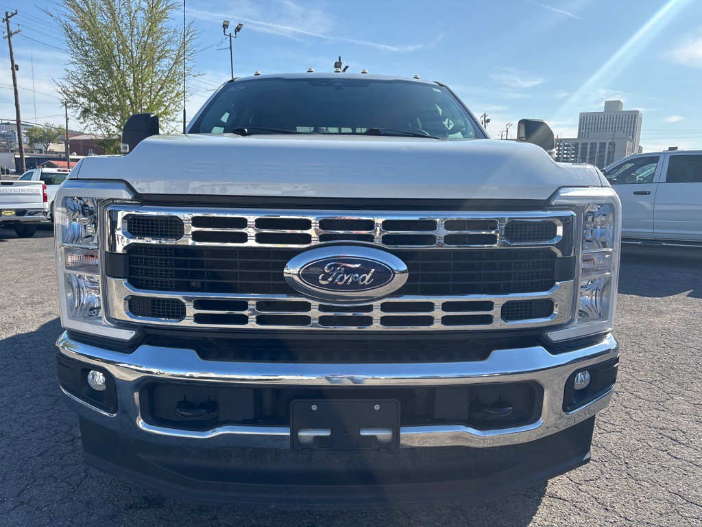 2024 Ford F-350 Image 8