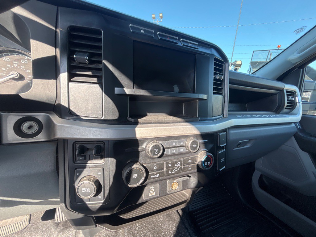 2024 Ford F-350 Image 14