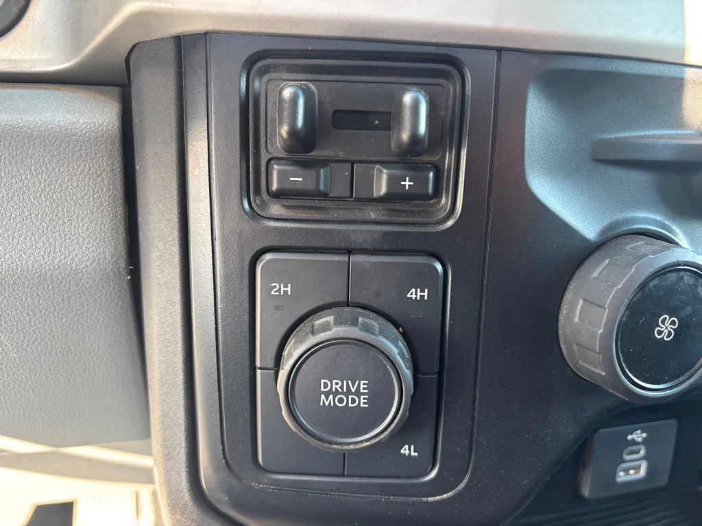 2024 Ford F-350 Image 15