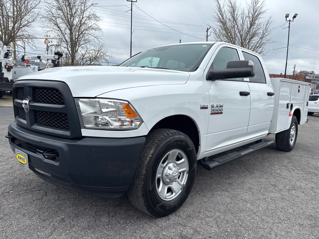 2017 RAM 3500 Image 1