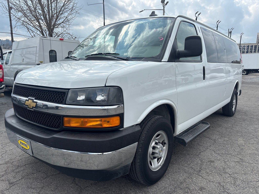 2023 Chevrolet Express Image 1
