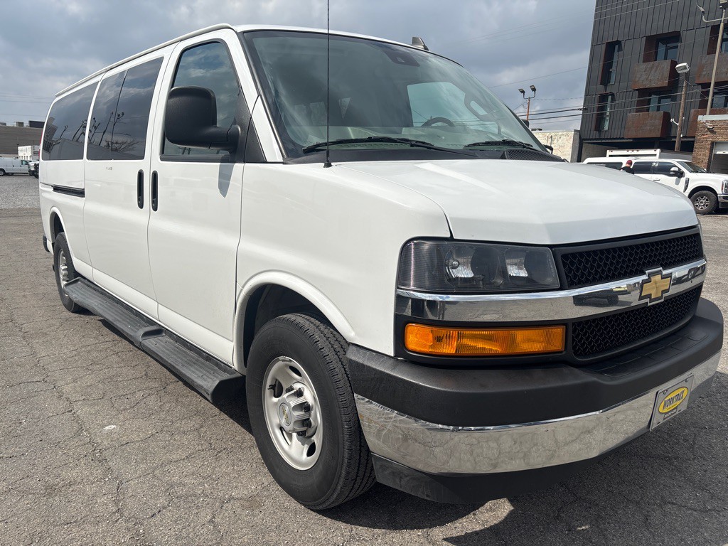 2023 Chevrolet Express Image 5