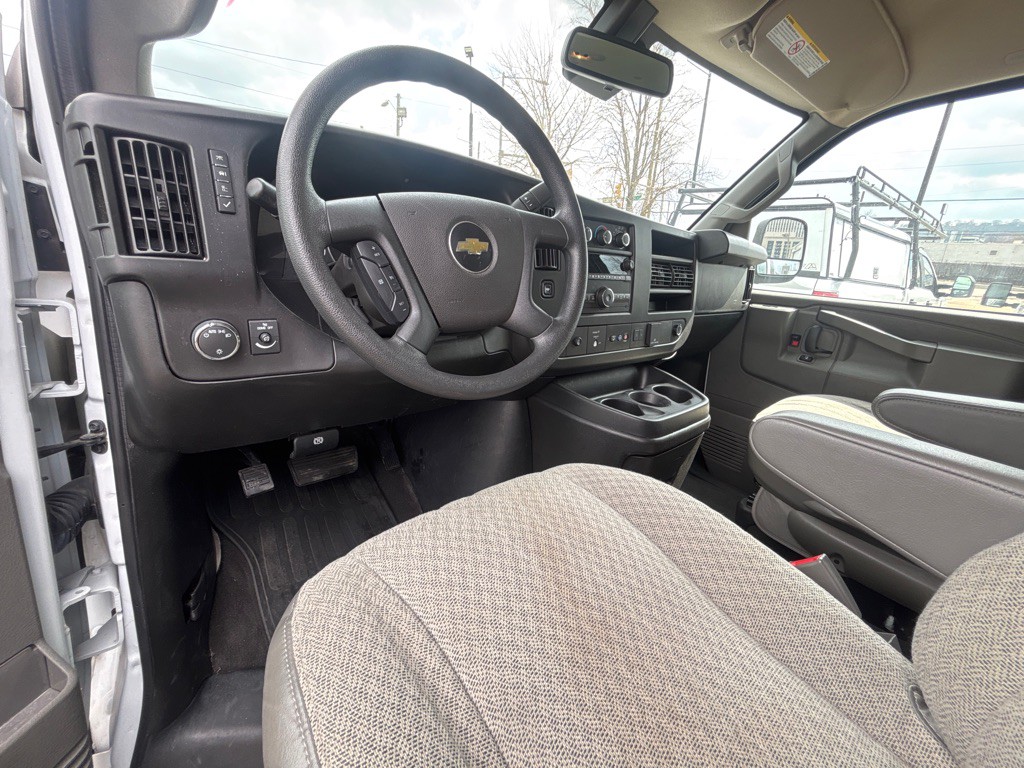 2023 Chevrolet Express Image 6