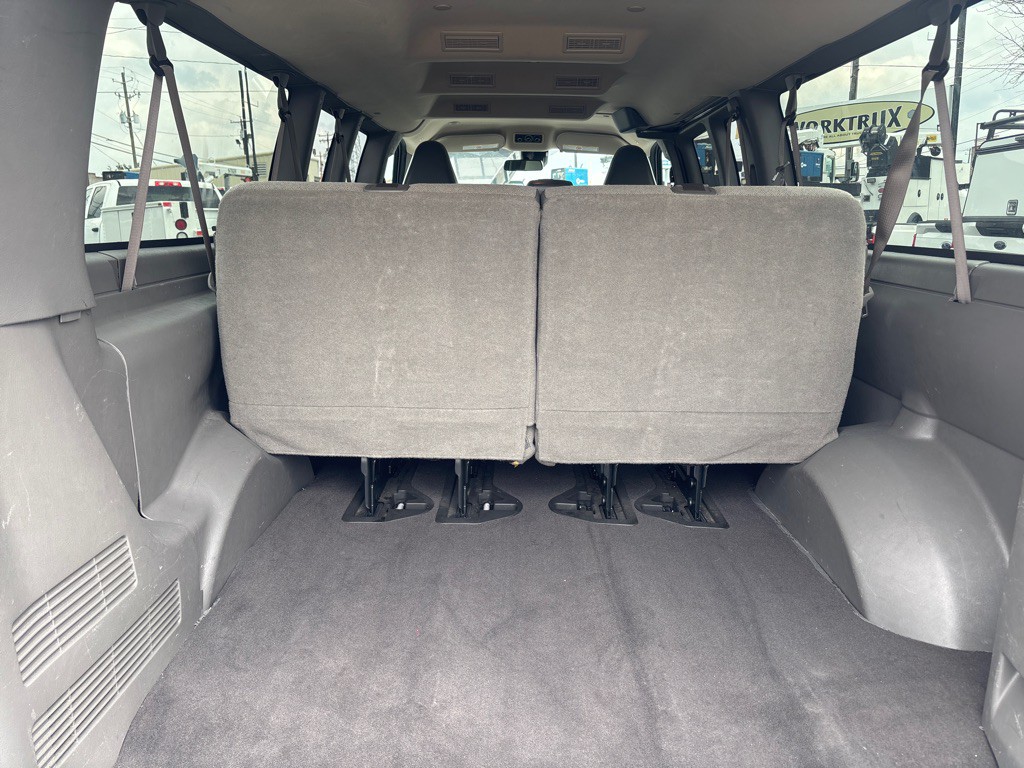 2023 Chevrolet Express Image 8