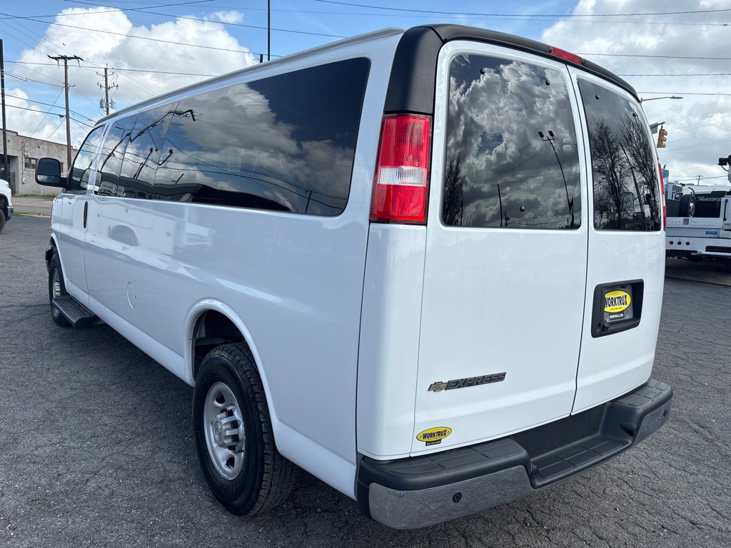 2023 Chevrolet Express Image 3