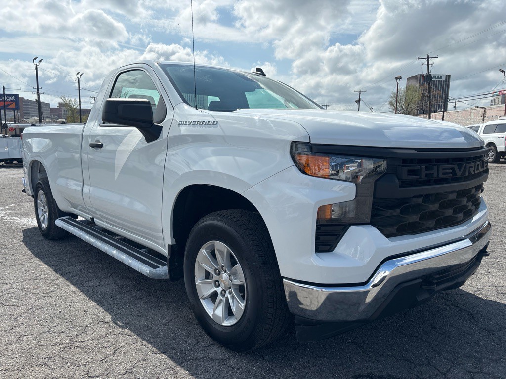 2024 Chevrolet Silverado 1500 Image 7