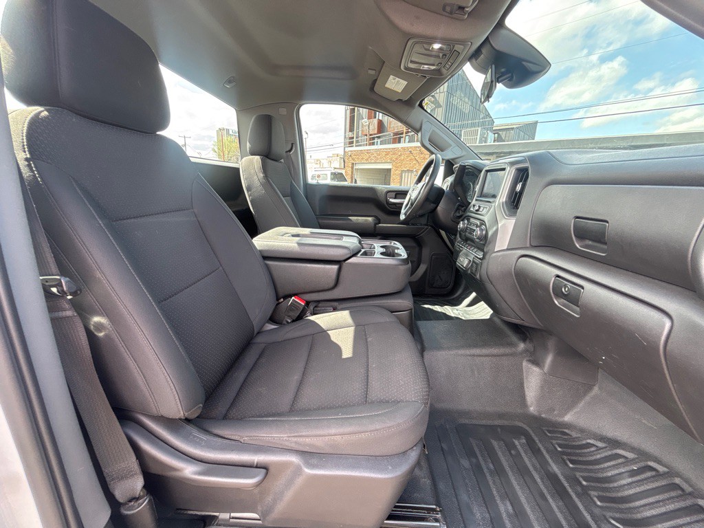 2024 Chevrolet Silverado 1500 Image 17
