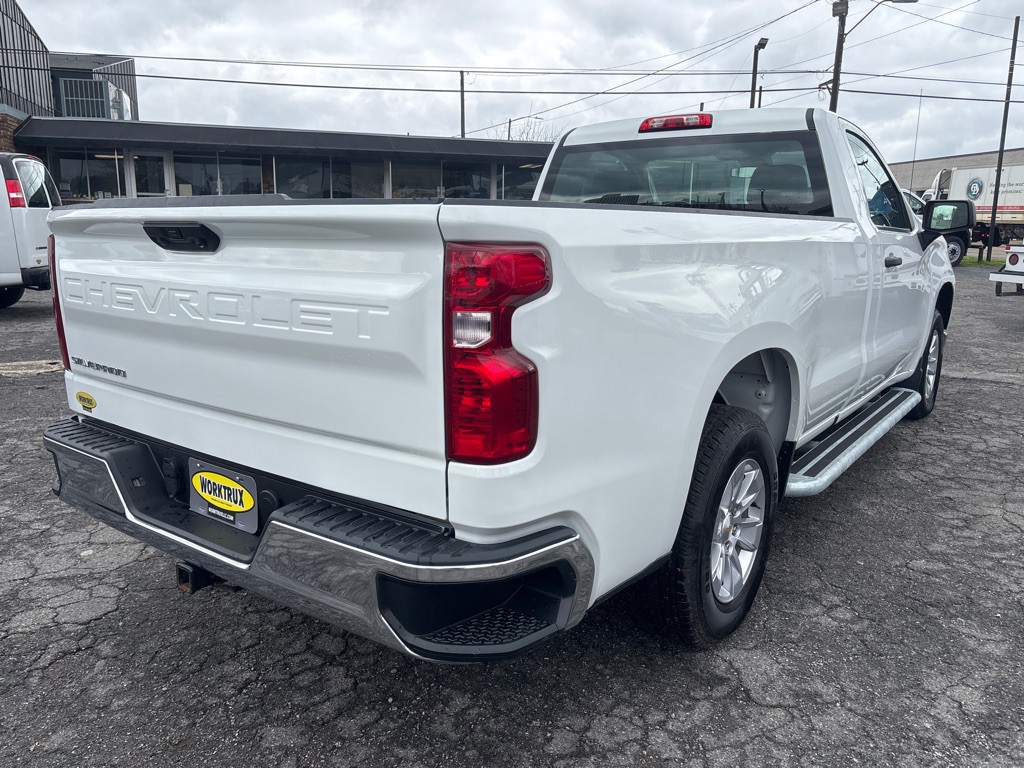2024 Chevrolet Silverado 1500 Image 5