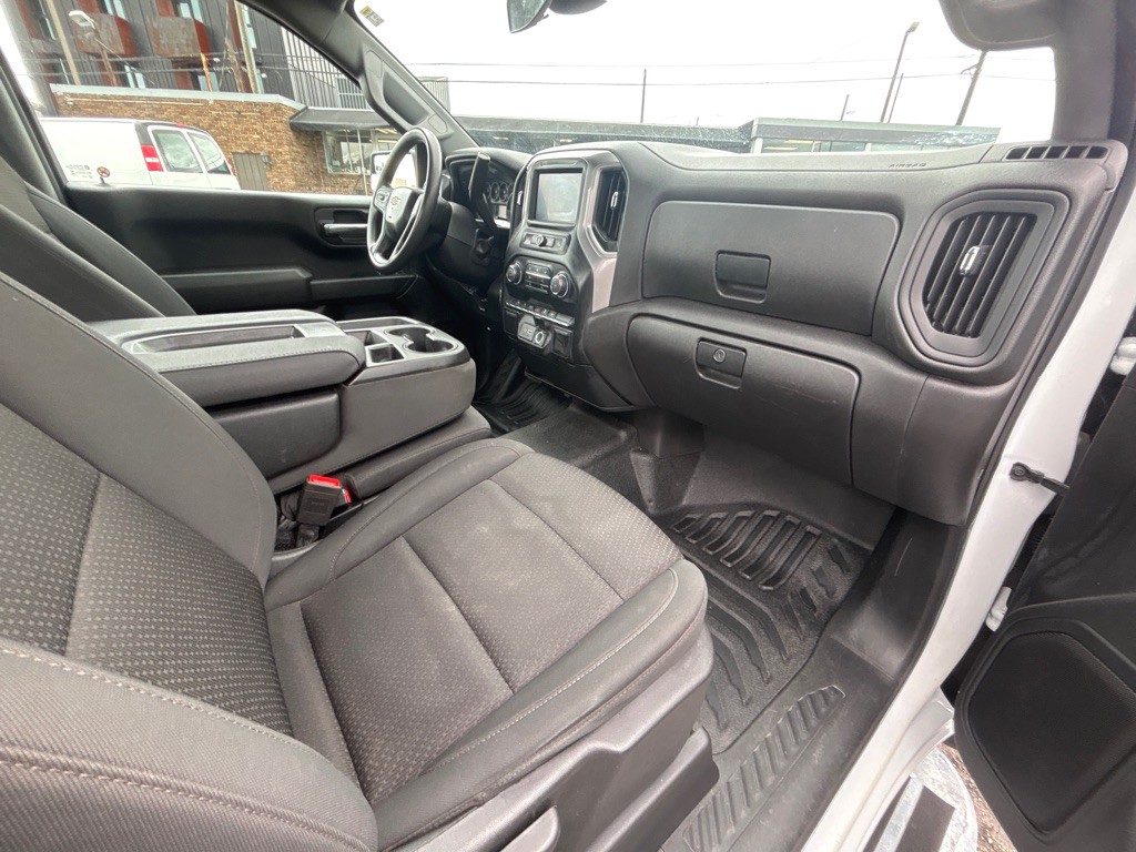 2024 Chevrolet Silverado 1500 Image 17