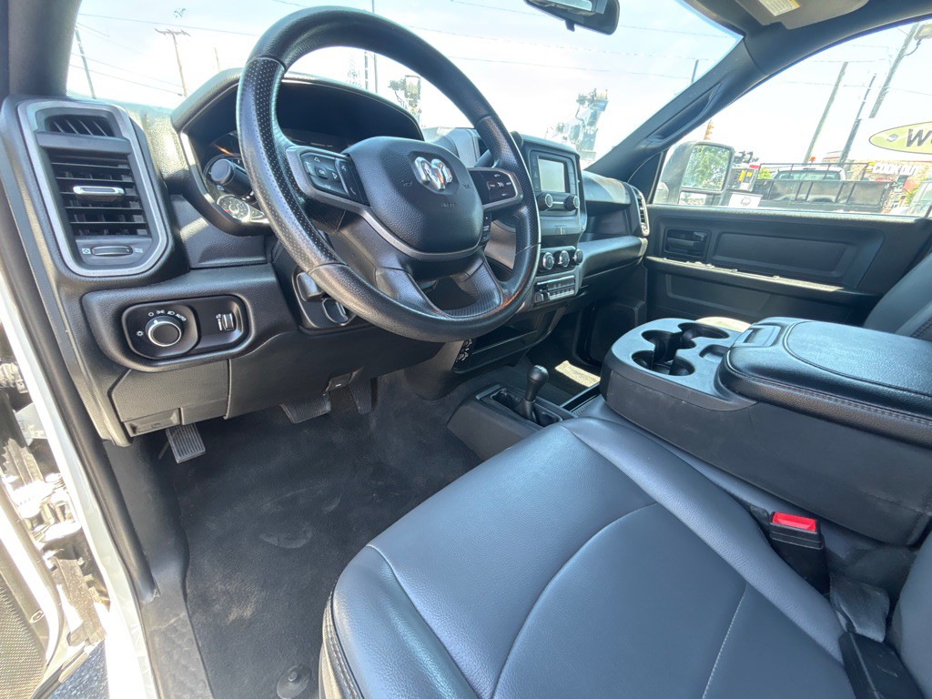 2024 RAM 3500 Image 4