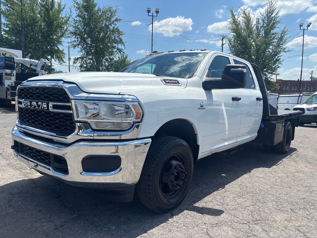 2024 RAM 3500 Image 5