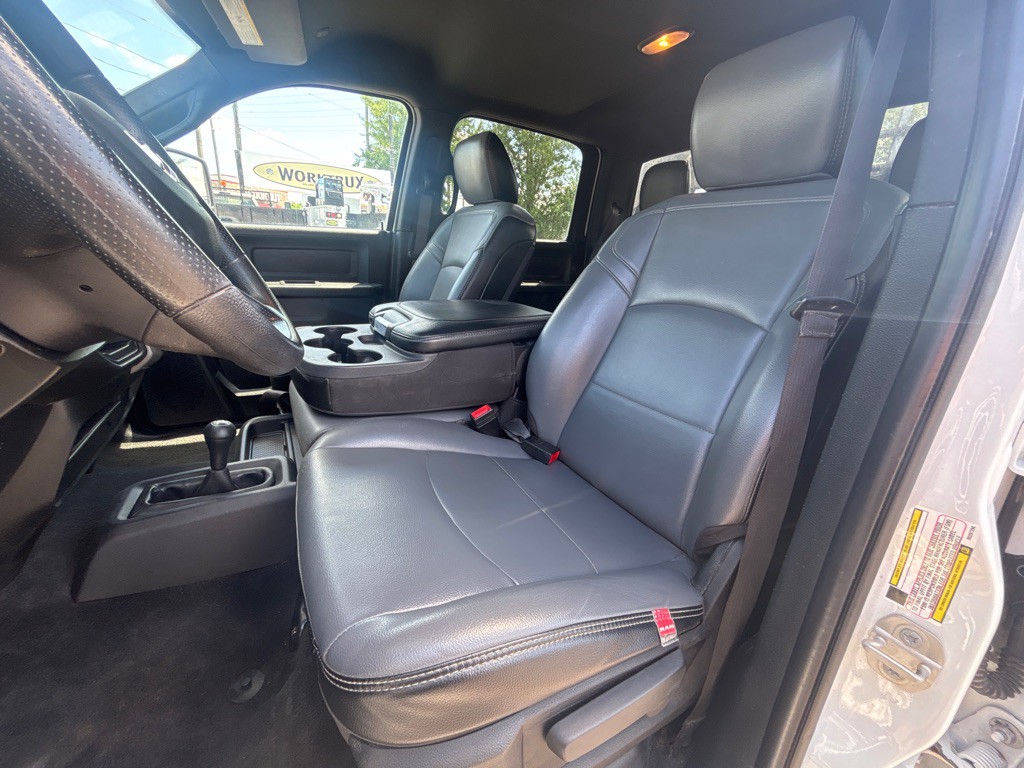 2024 RAM 3500 Image 20
