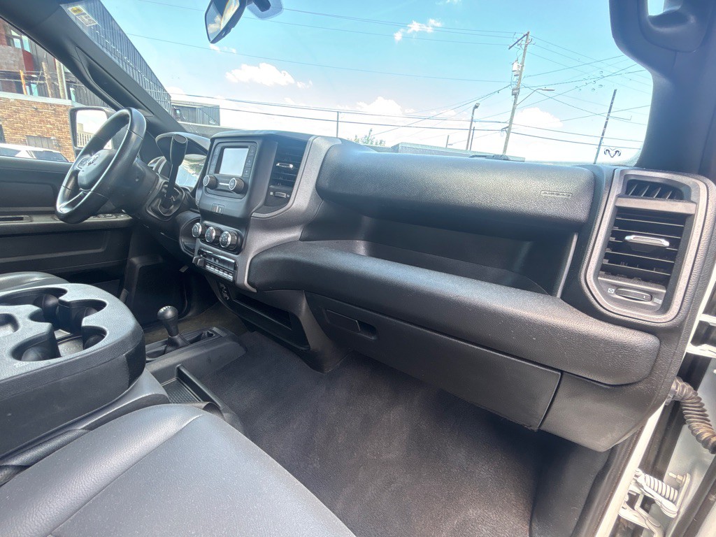 2024 RAM 3500 Image 22