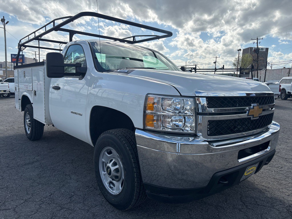 2013 Chevrolet Silverado 1500 Image 2
