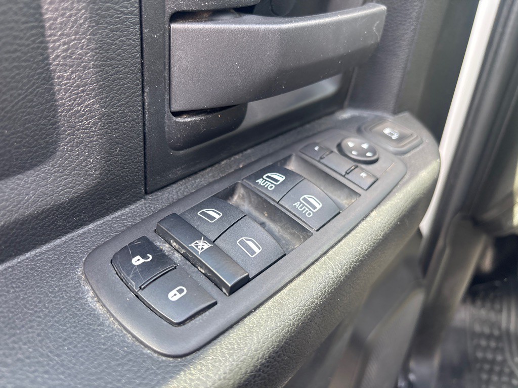 2024 RAM 2500 Image 10
