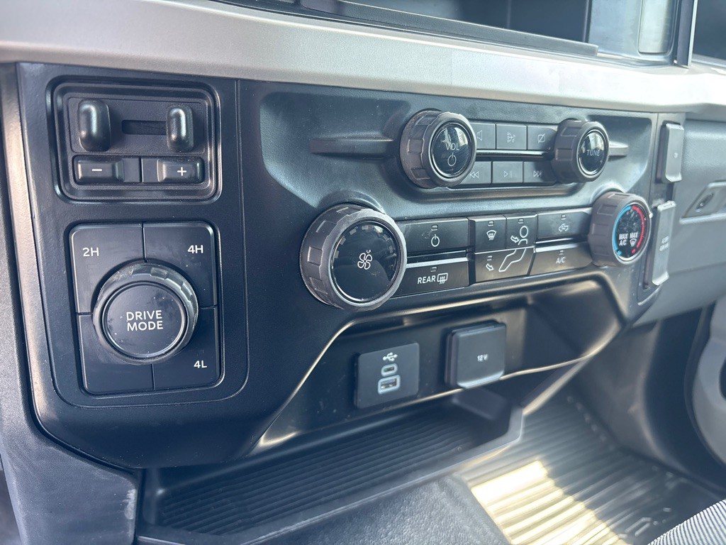 2024 Ford F-350 Image 16