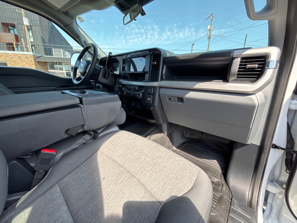 2024 Ford F-350 Image 21