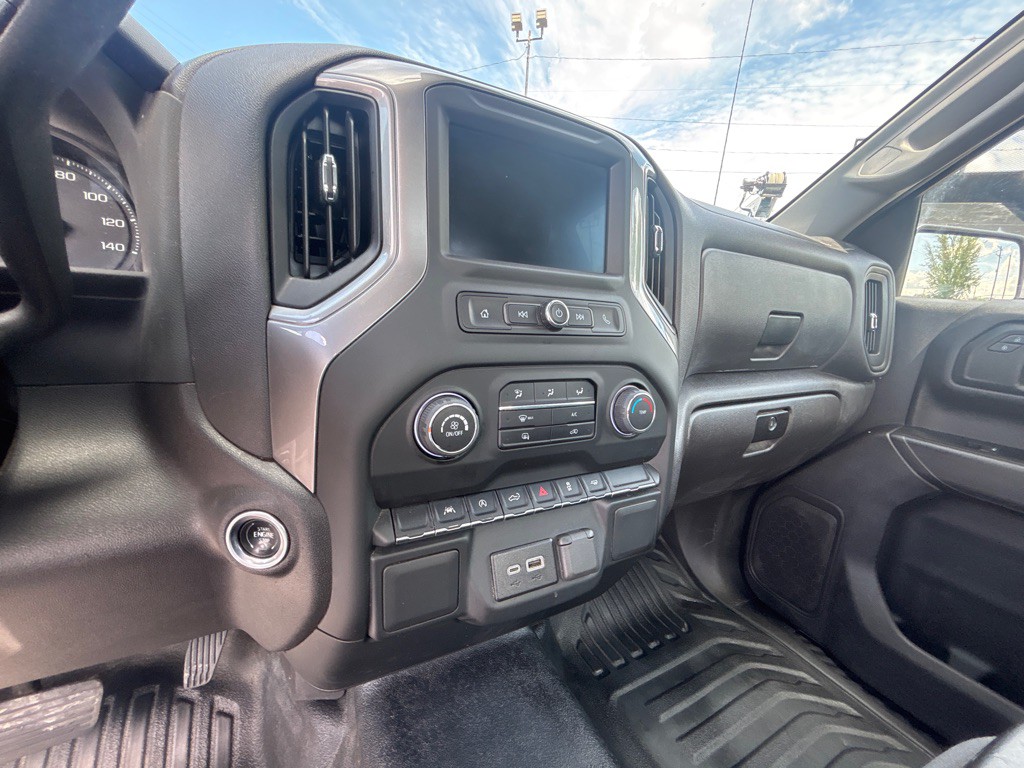 2024 Chevrolet Silverado 1500 Image 13