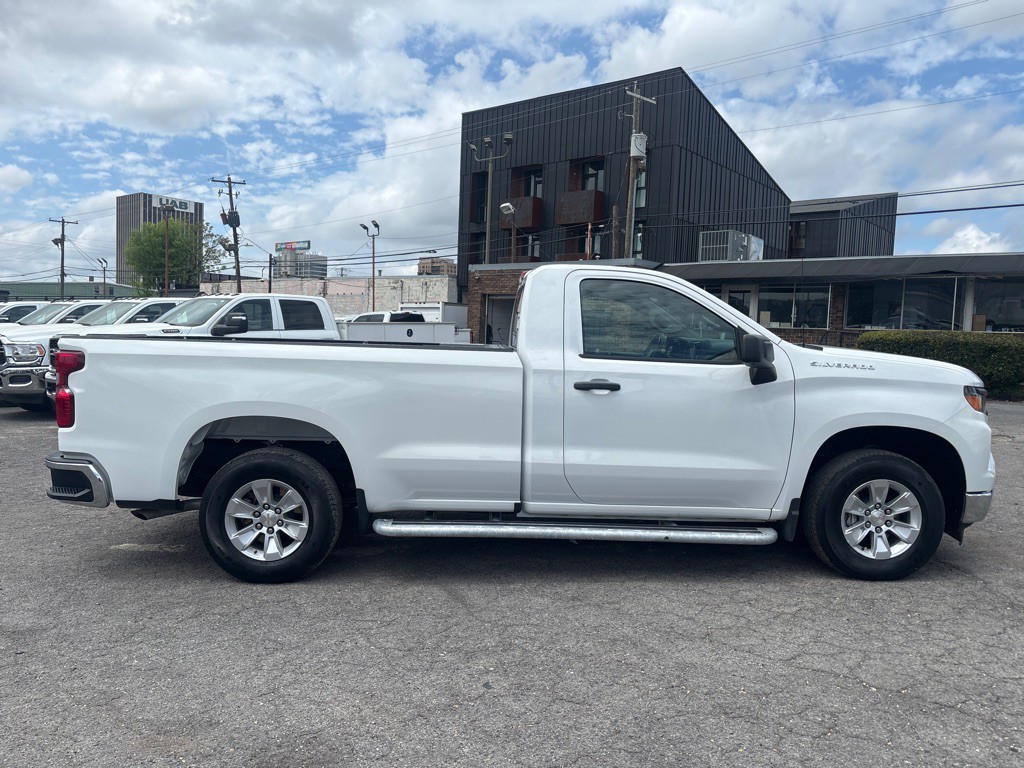 2024 Chevrolet Silverado 1500 Image 6